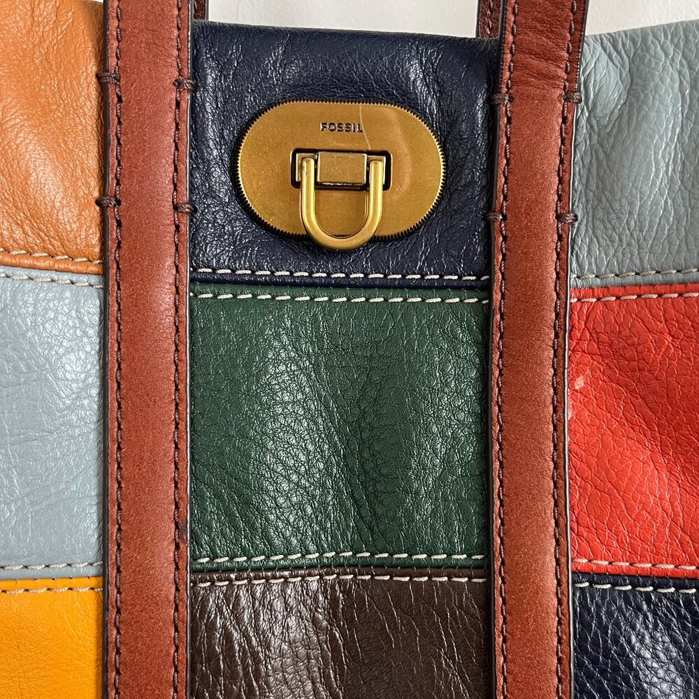 FOSSIL~ Multicolor Leather Crossbody Bag w/ Turnlock & Brass Tone Hardware - Picture 3 of 15